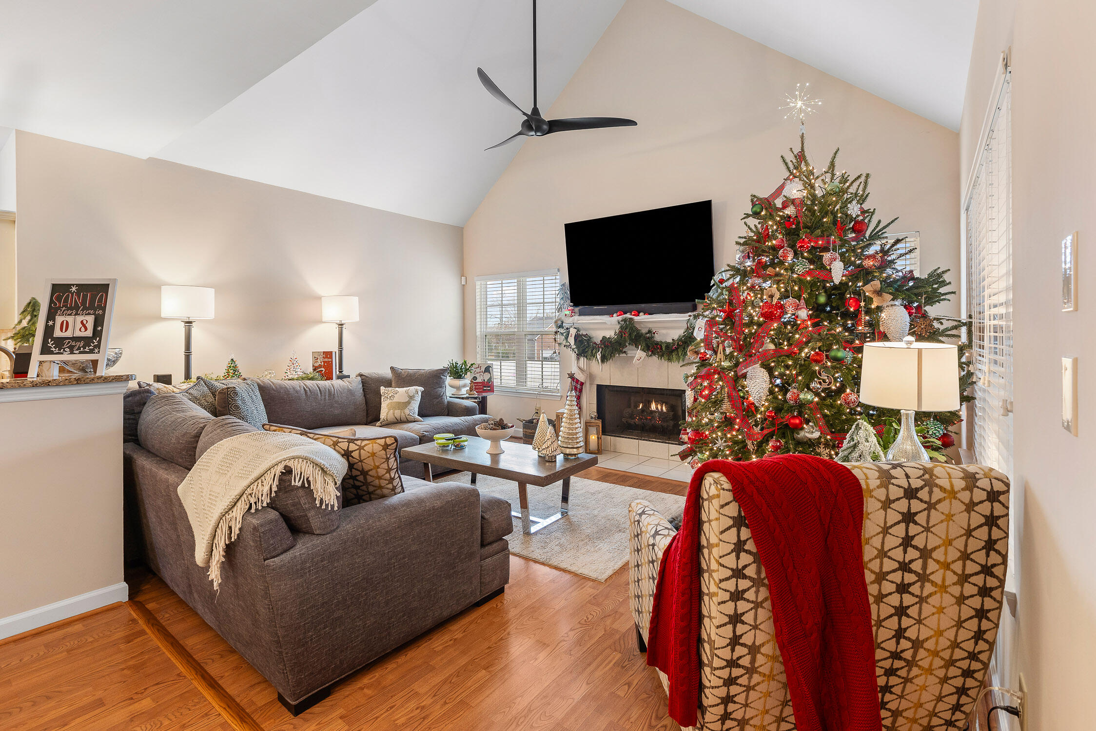 Chattanooga, Tennessee 37421, United States, 4 Bedrooms Bedrooms, ,3 BathroomsBathrooms,Residential,Active,25022