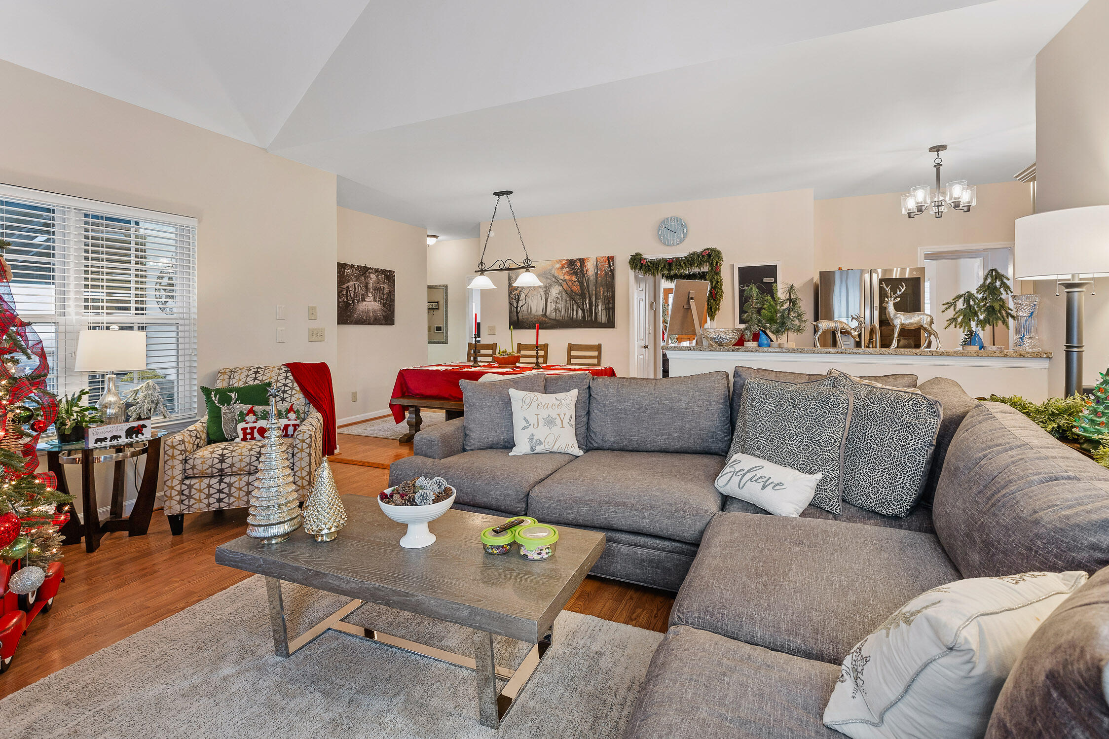 Chattanooga, Tennessee 37421, United States, 4 Bedrooms Bedrooms, ,3 BathroomsBathrooms,Residential,Active,25022