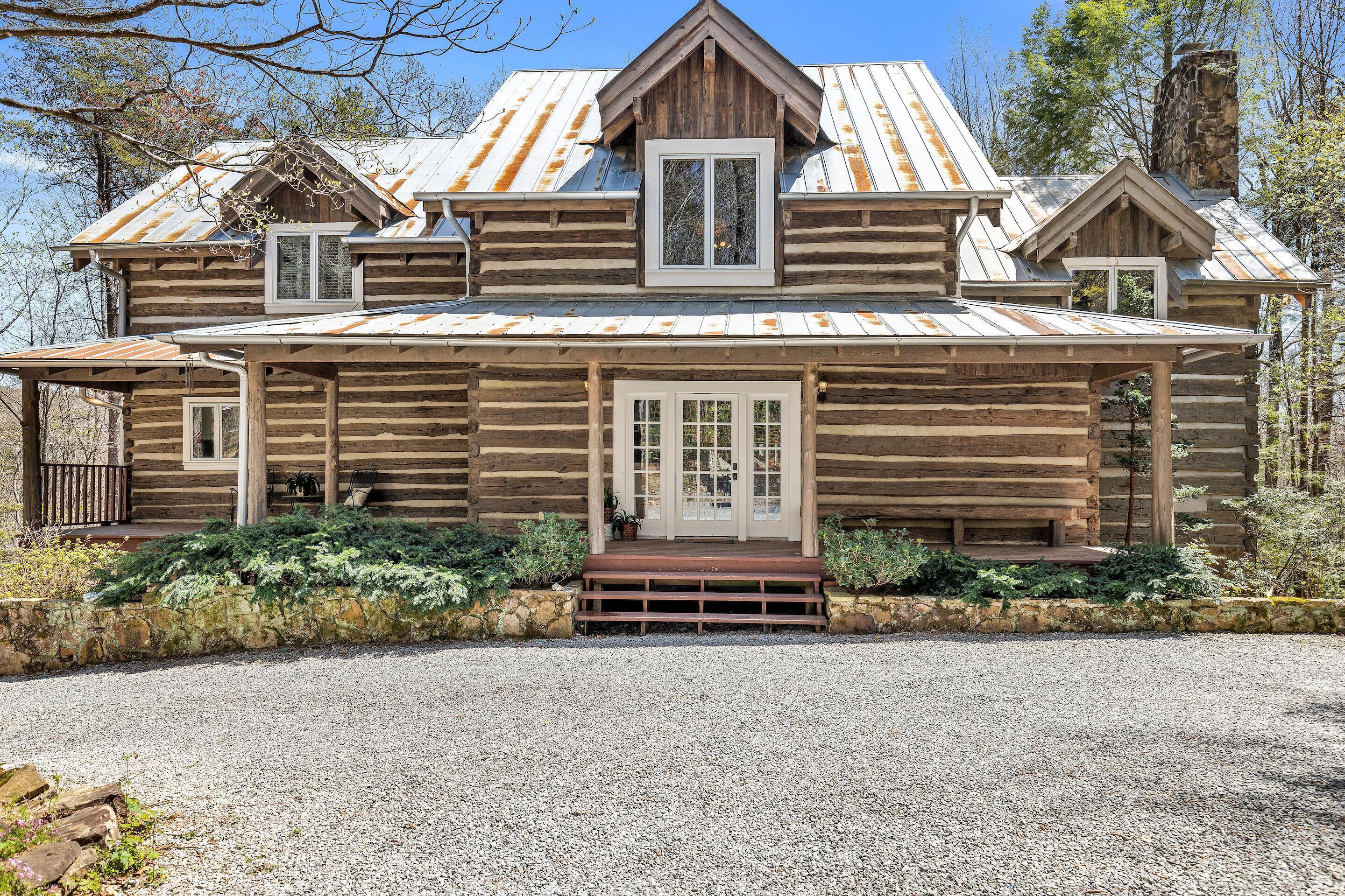 1908 Clear Brooks Drive