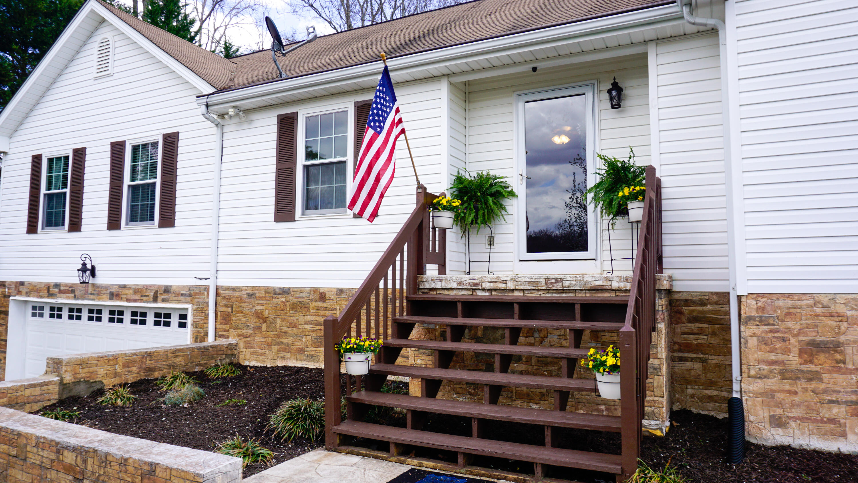 12811 Thatch Road, Harrison, Tennessee image 2