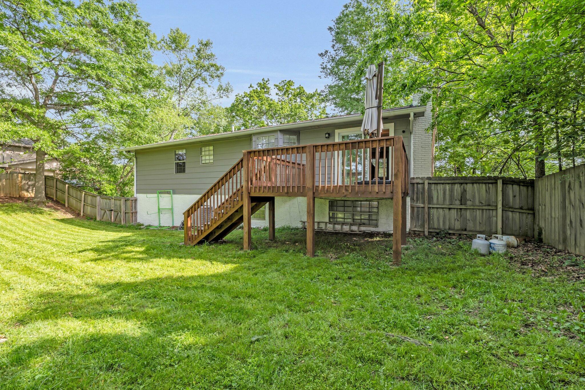 914 Kennington Hills Drive, Hixson, Tennessee image 7