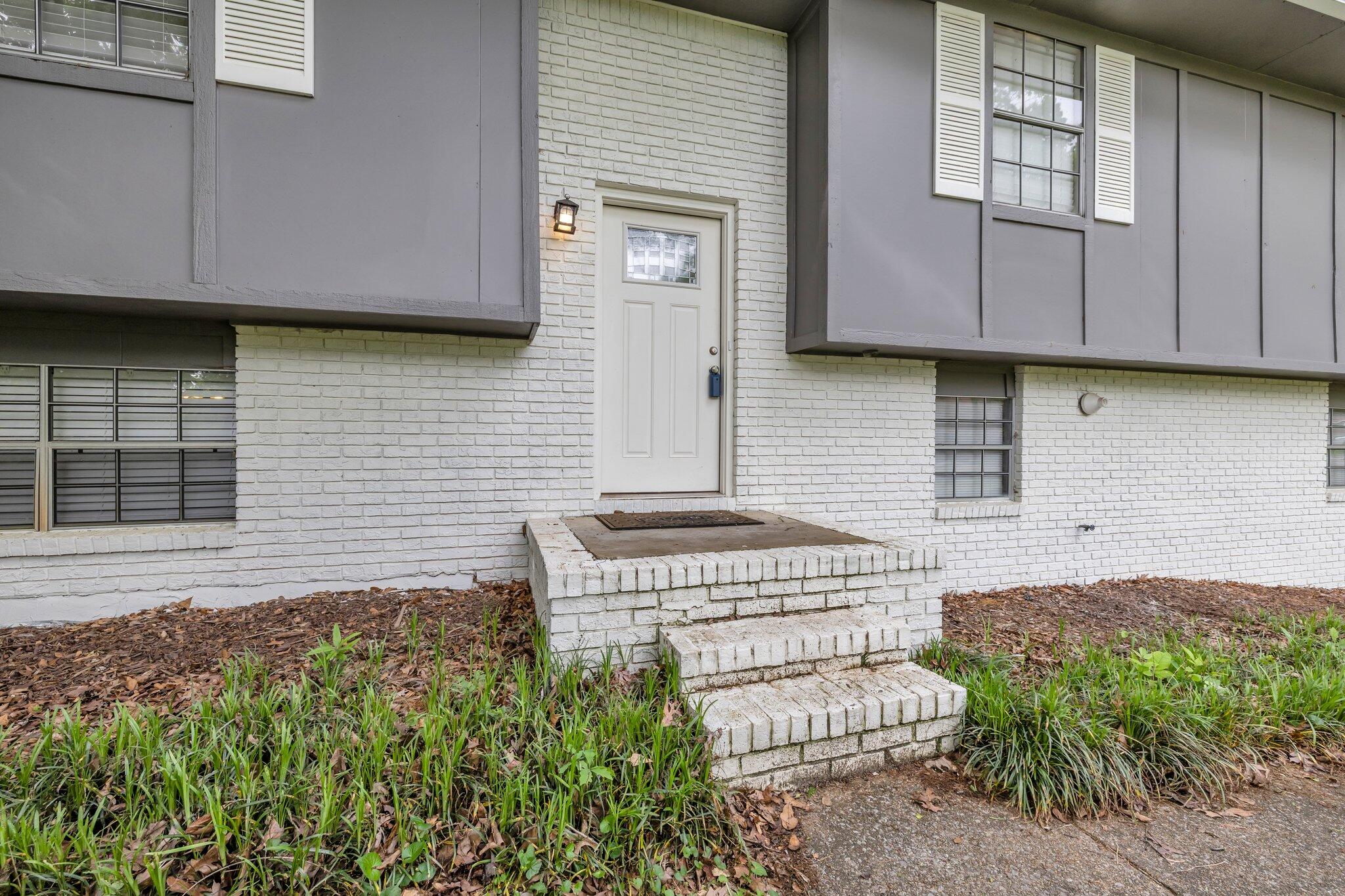 914 Kennington Hills Drive, Hixson, Tennessee image 5
