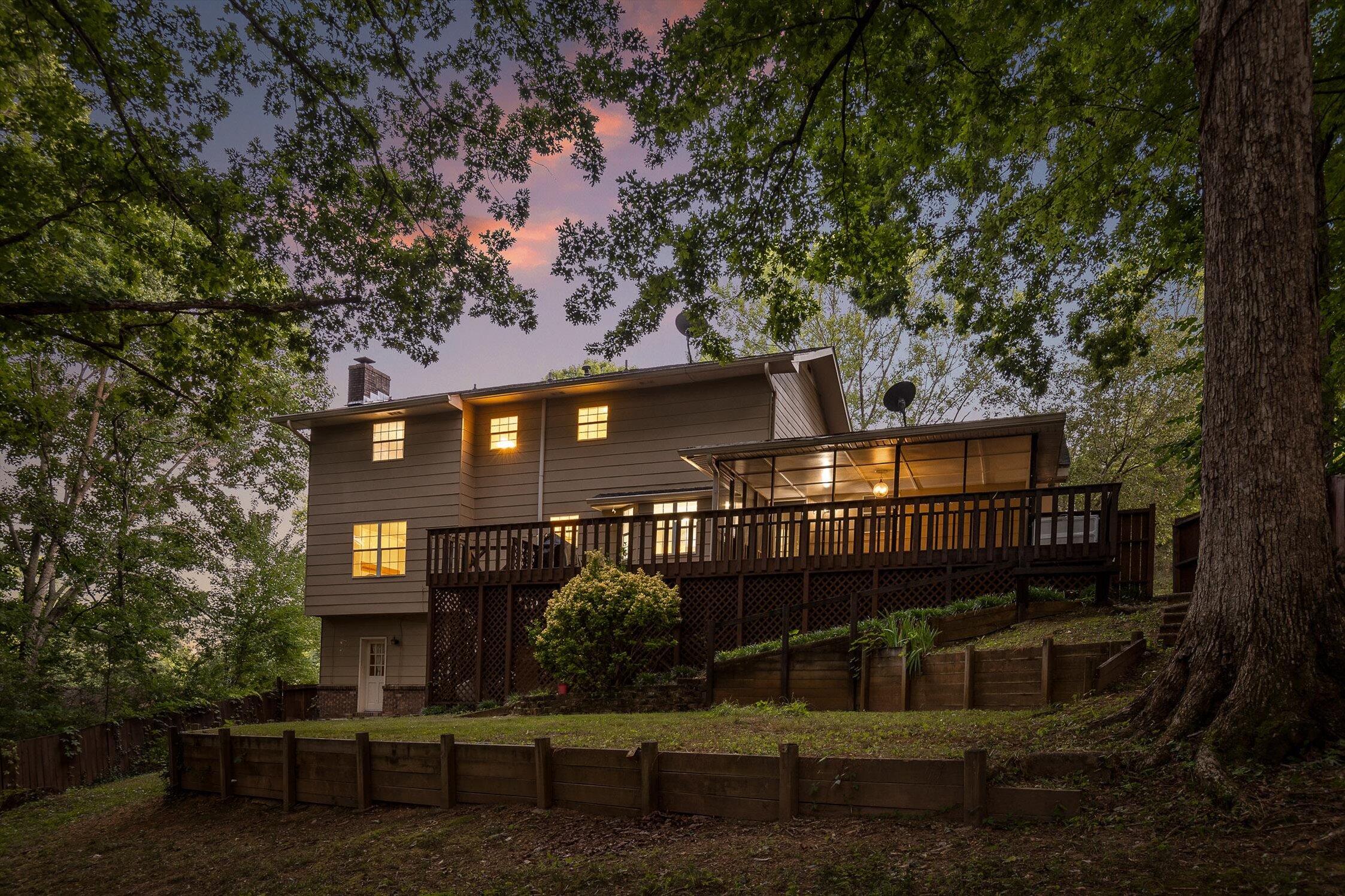 1813 Colonial Shores Drive