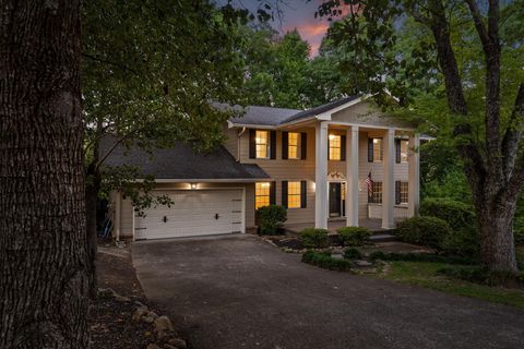 Photo of 1813 Colonial Shores Drive, Hixson, TN 37343 (MLS # 1522686)