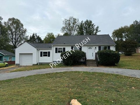 Photo of 6618 Shallowford Road, Chattanooga, TN 37421 (MLS # 1533020)