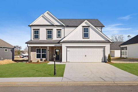 Homes For Sale - 527 Winchester Drive<br/> Rossville, GA 30741