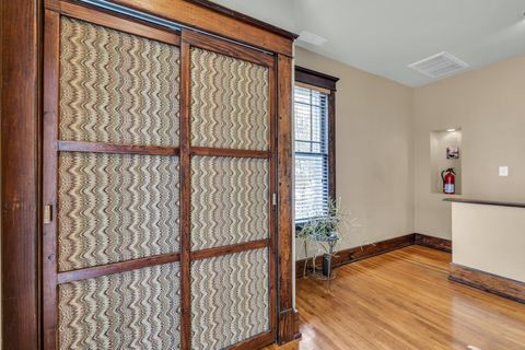 Tiny photo for 212 Jarnigan Avenue, Chattanooga, TN 37405 (MLS # 1529055)