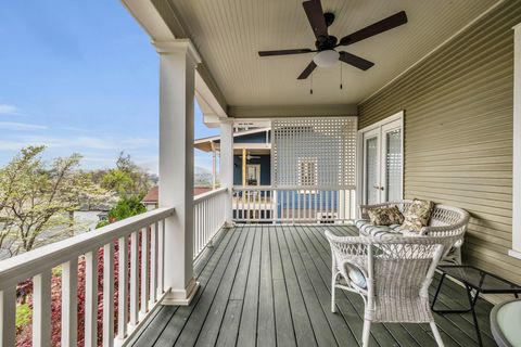 Tiny photo for 212 Jarnigan Avenue, Chattanooga, TN 37405 (MLS # 1529055)