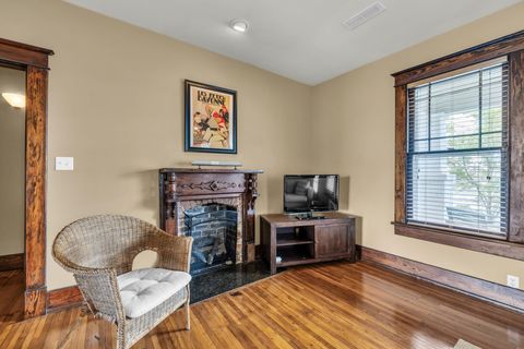 Tiny photo for 212 Jarnigan Avenue, Chattanooga, TN 37405 (MLS # 1529055)