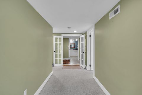 Tiny photo for 212 Jarnigan Avenue, Chattanooga, TN 37405 (MLS # 1529055)