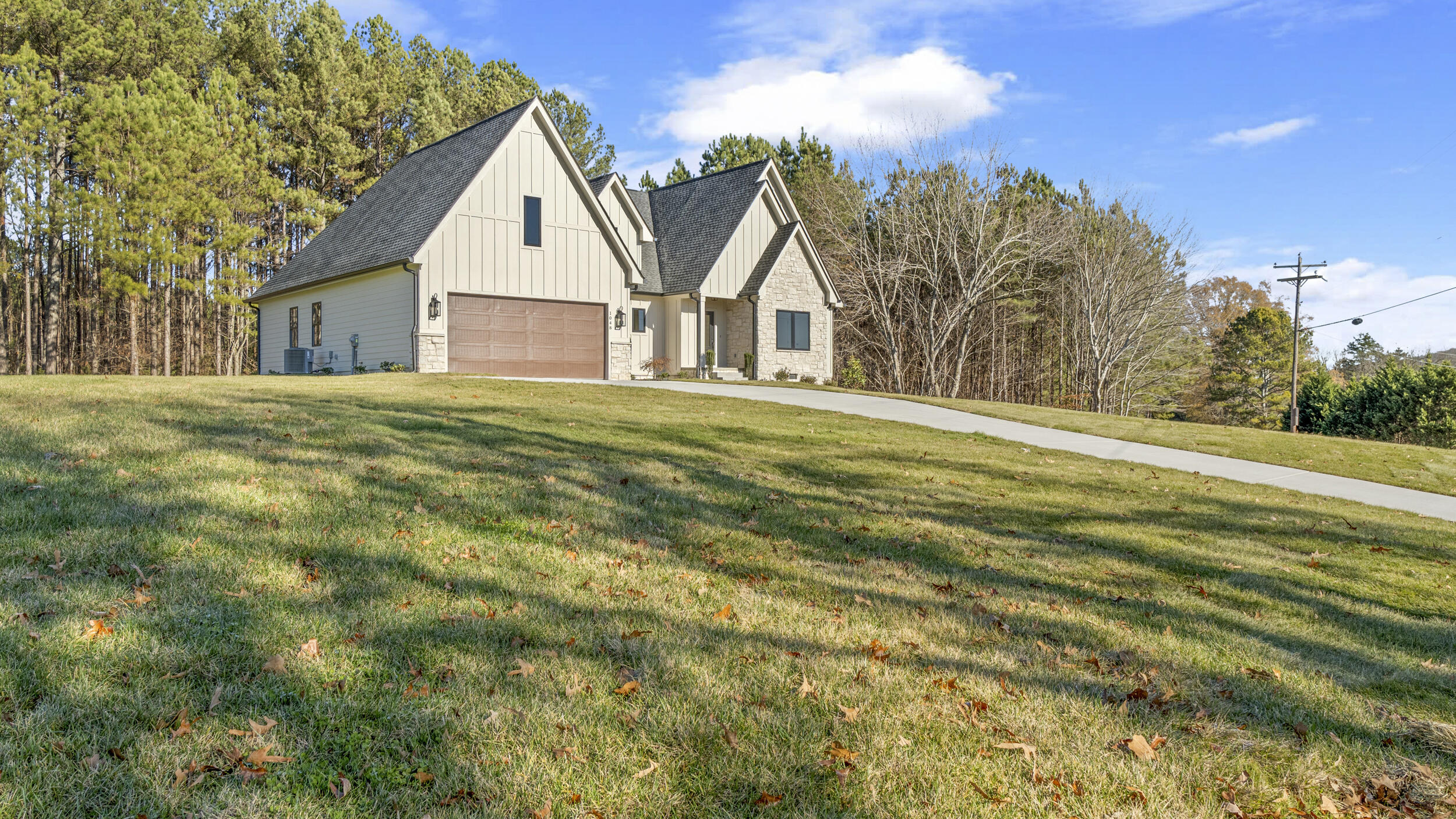 1048 Weatherly Switch Trail, Cleveland, Tennessee image 4