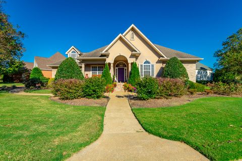 Photo of 780 Norfolk Green Circle, Chattanooga, TN 37421 (MLS # 1522581)