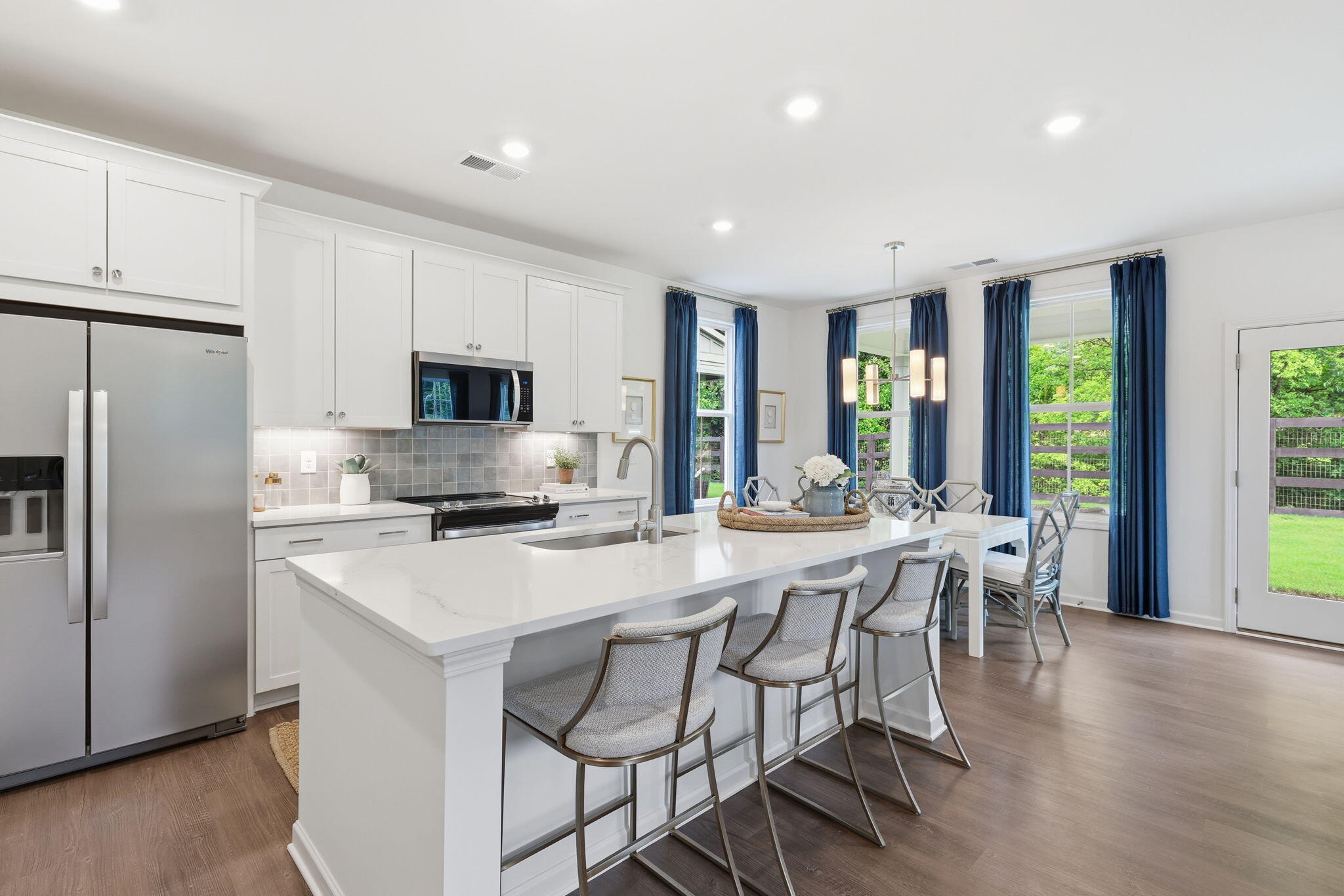 10108 Shire Walk 25