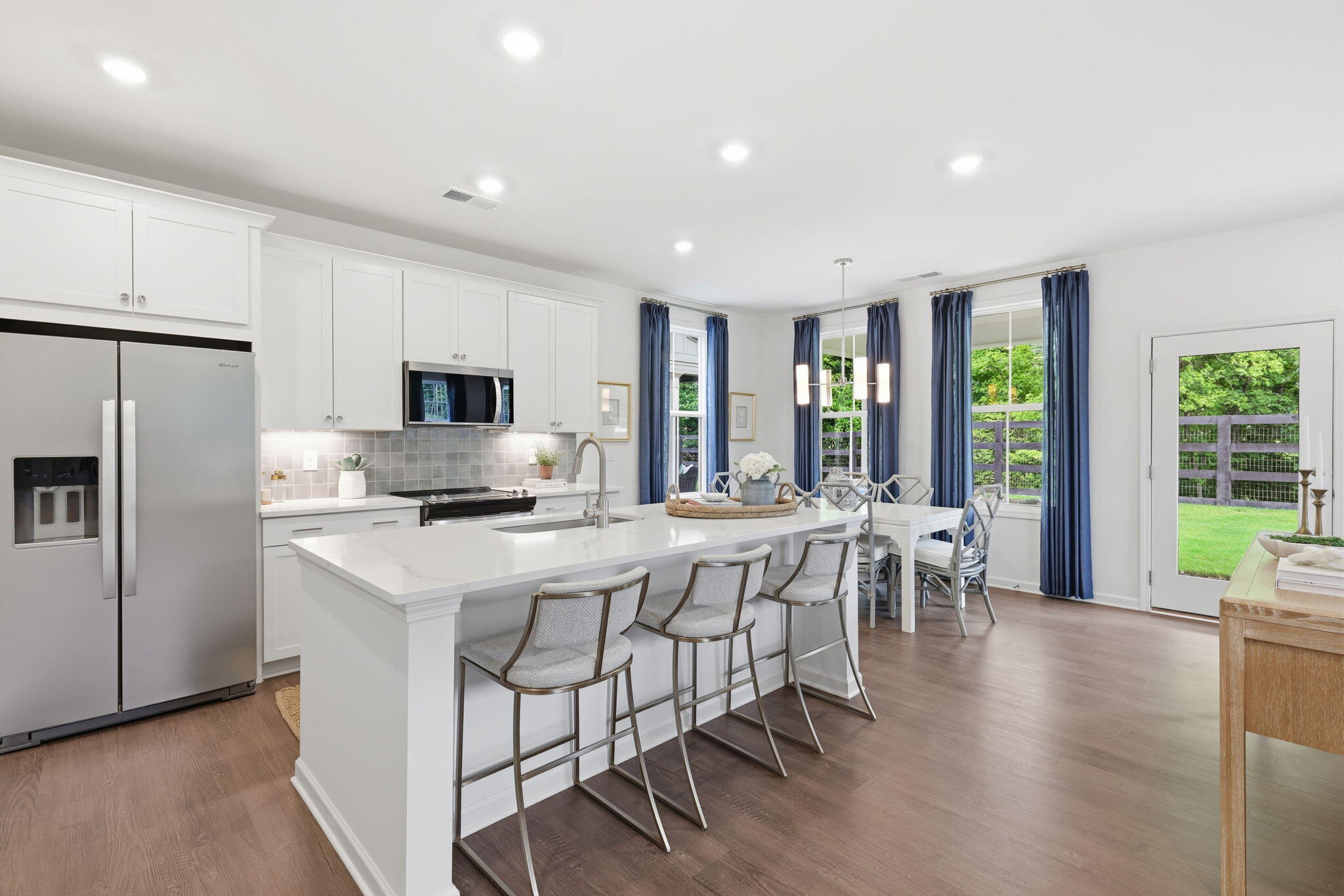 10108 Shire Walk 25
