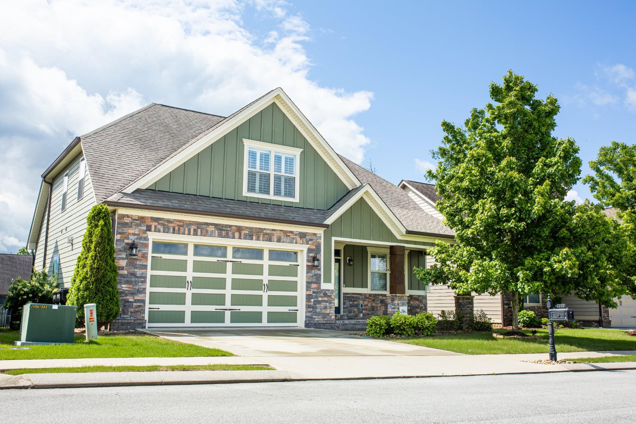 7992 Frostwood Lane, Ooltewah, Tennessee image 2