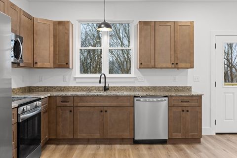 Tiny photo for 917 2nd Street NE, Cleveland, TN 37311 (MLS # 1525209)