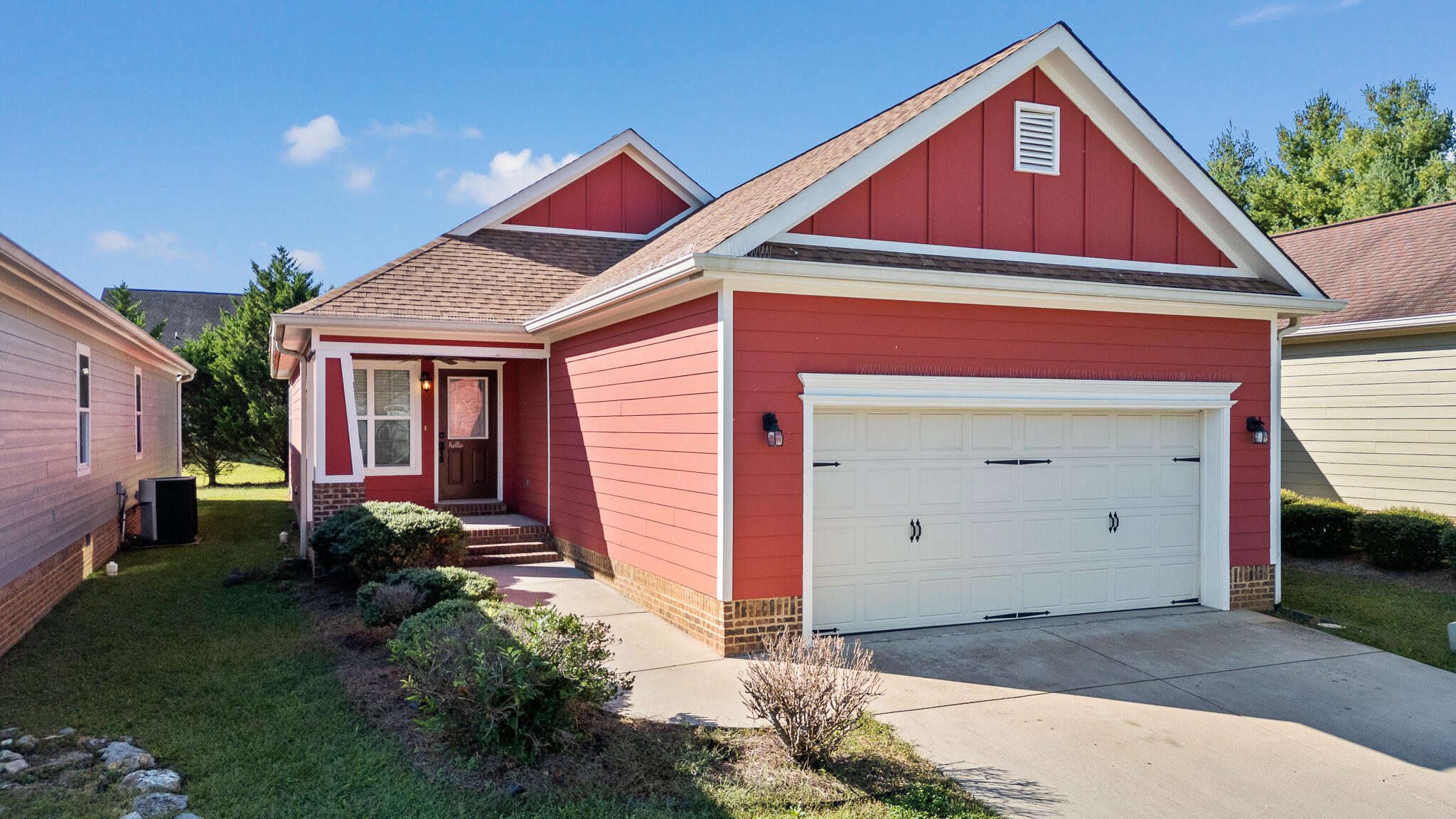 124 Fieldstone Cmns.