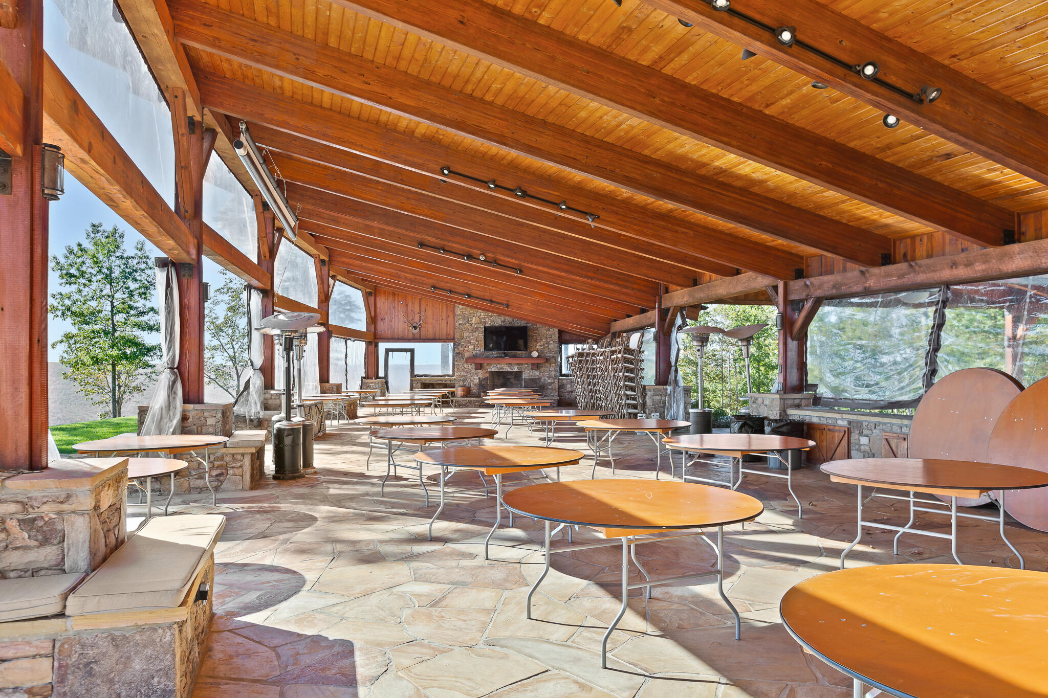 Jasper, Tennessee 37347, United States, 3 Bedrooms Bedrooms, ,2 BathroomsBathrooms,Residential,Active,243445