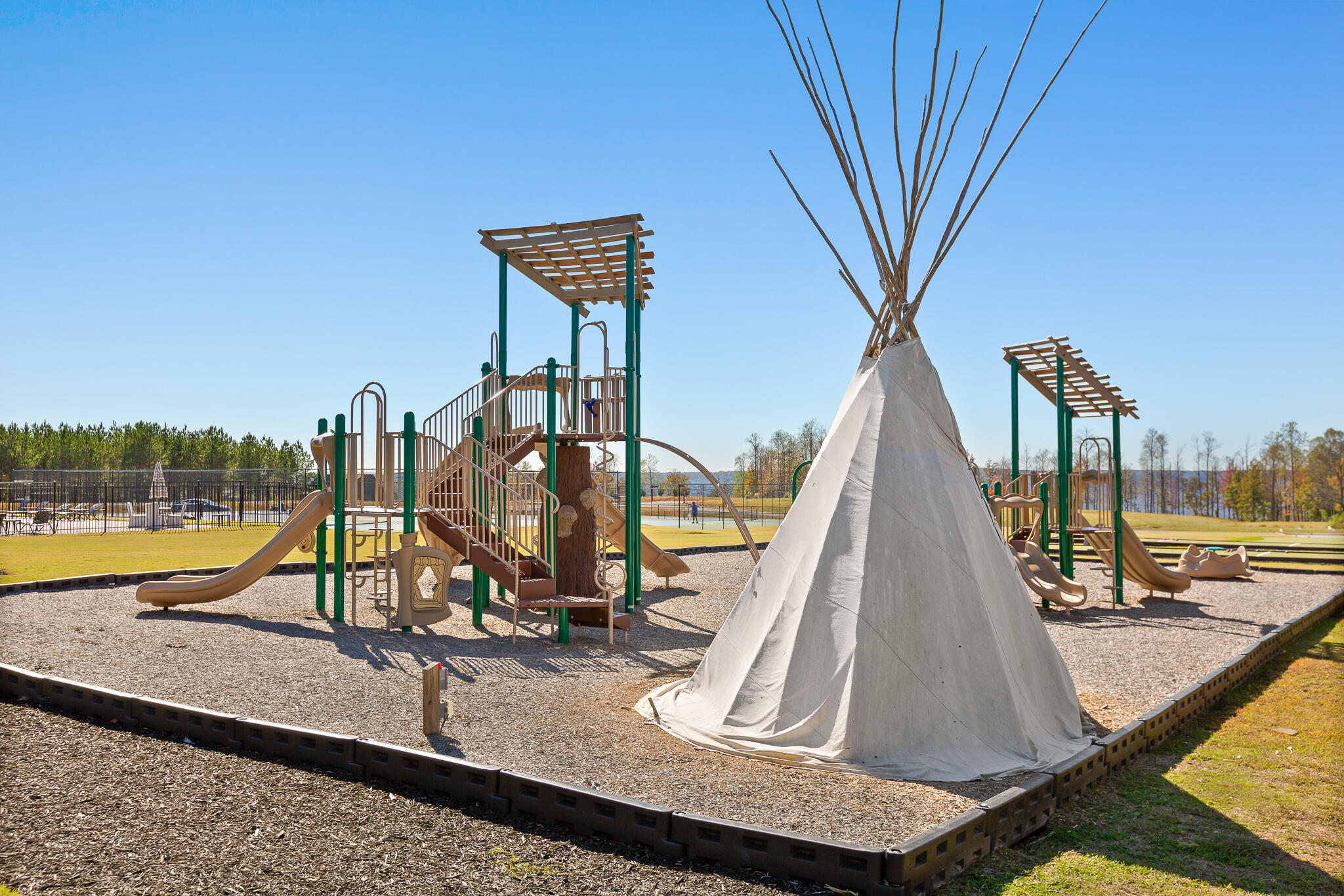 Jasper, Tennessee 37347, United States, 3 Bedrooms Bedrooms, ,2 BathroomsBathrooms,Residential,Active,243445