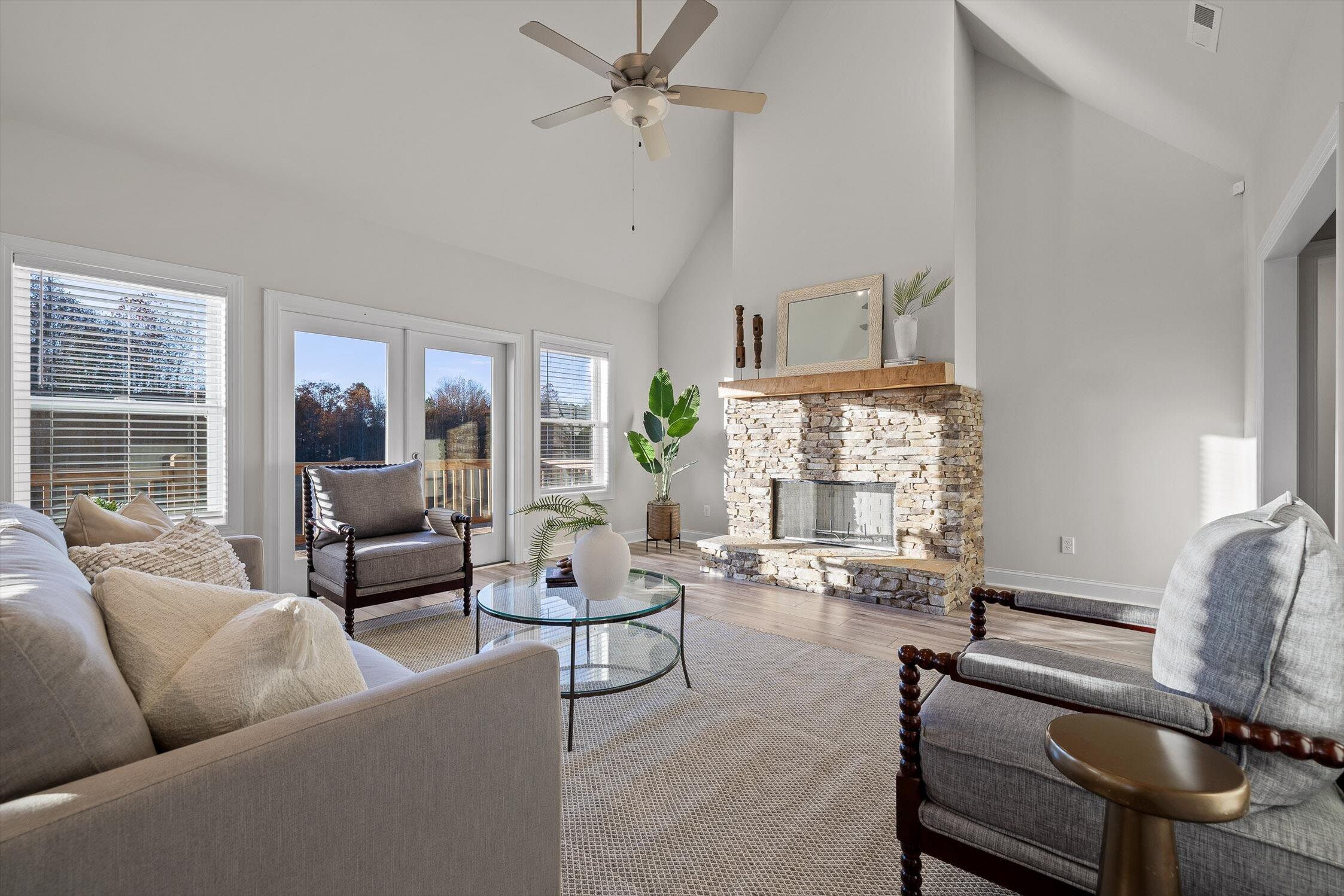 Jasper, Tennessee 37347, United States, 3 Bedrooms Bedrooms, ,2 BathroomsBathrooms,Residential,Active,243445