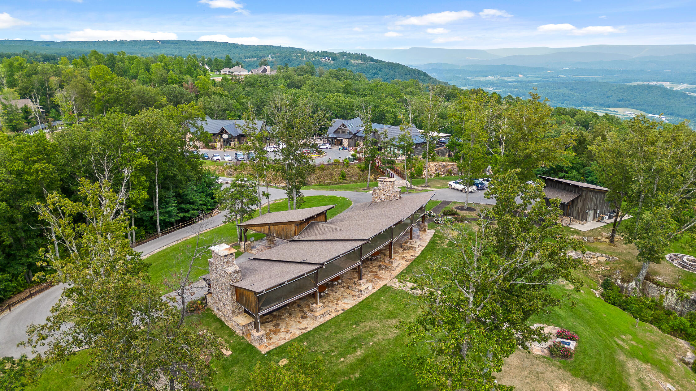 Jasper, Tennessee 37347, United States, 3 Bedrooms Bedrooms, ,2 BathroomsBathrooms,Residential,Active,243445