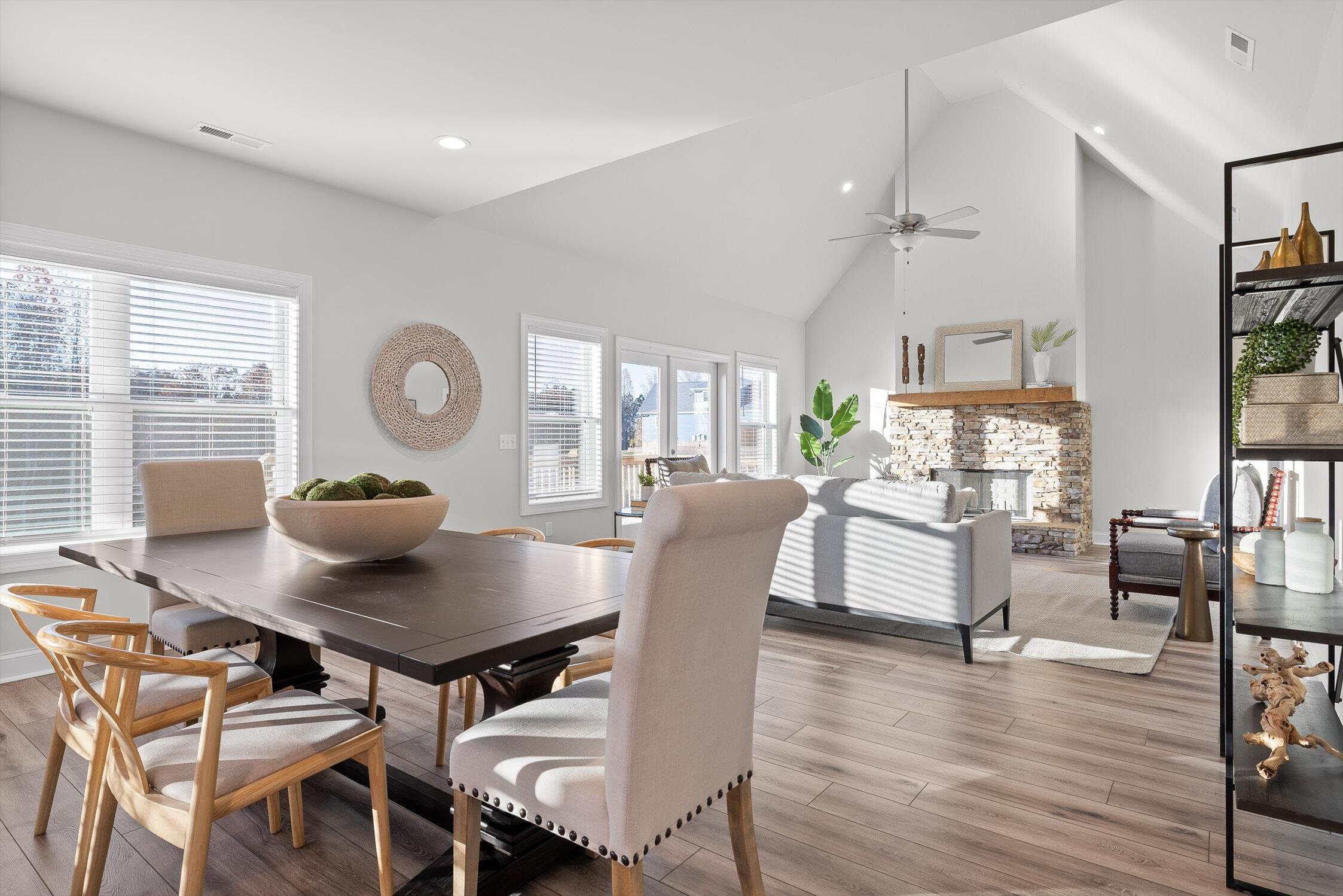 Jasper, Tennessee 37347, United States, 3 Bedrooms Bedrooms, ,2 BathroomsBathrooms,Residential,Active,243445