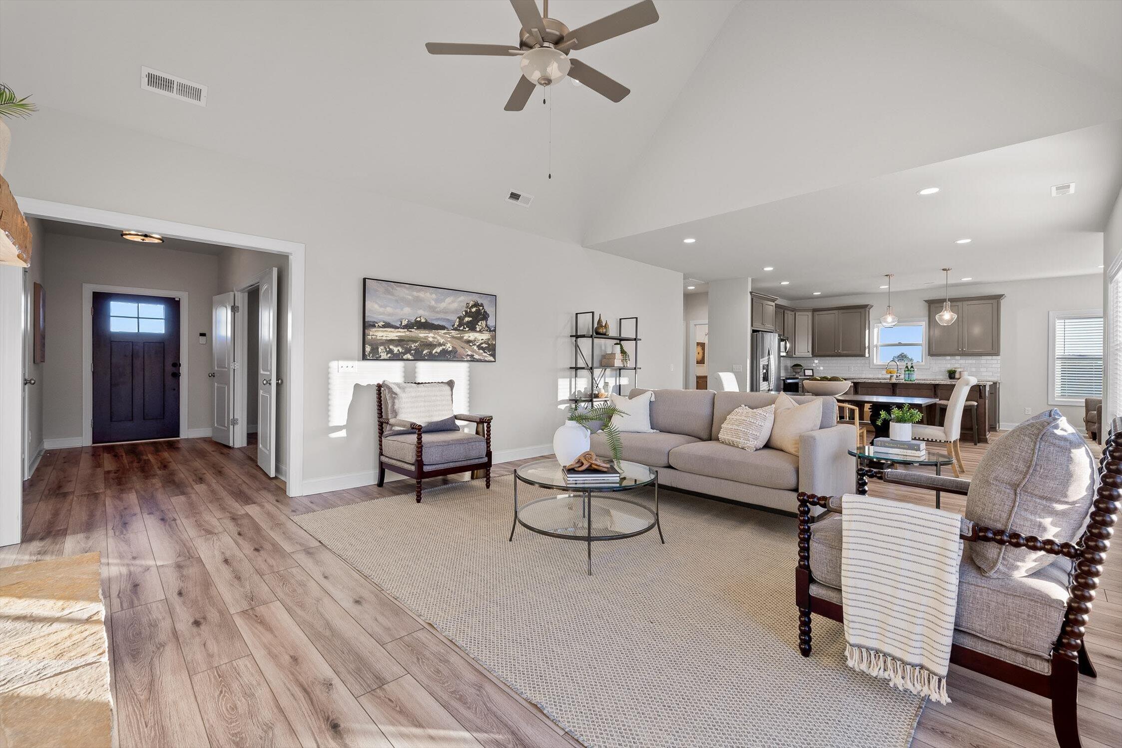 Jasper, Tennessee 37347, United States, 3 Bedrooms Bedrooms, ,2 BathroomsBathrooms,Residential,Active,243445