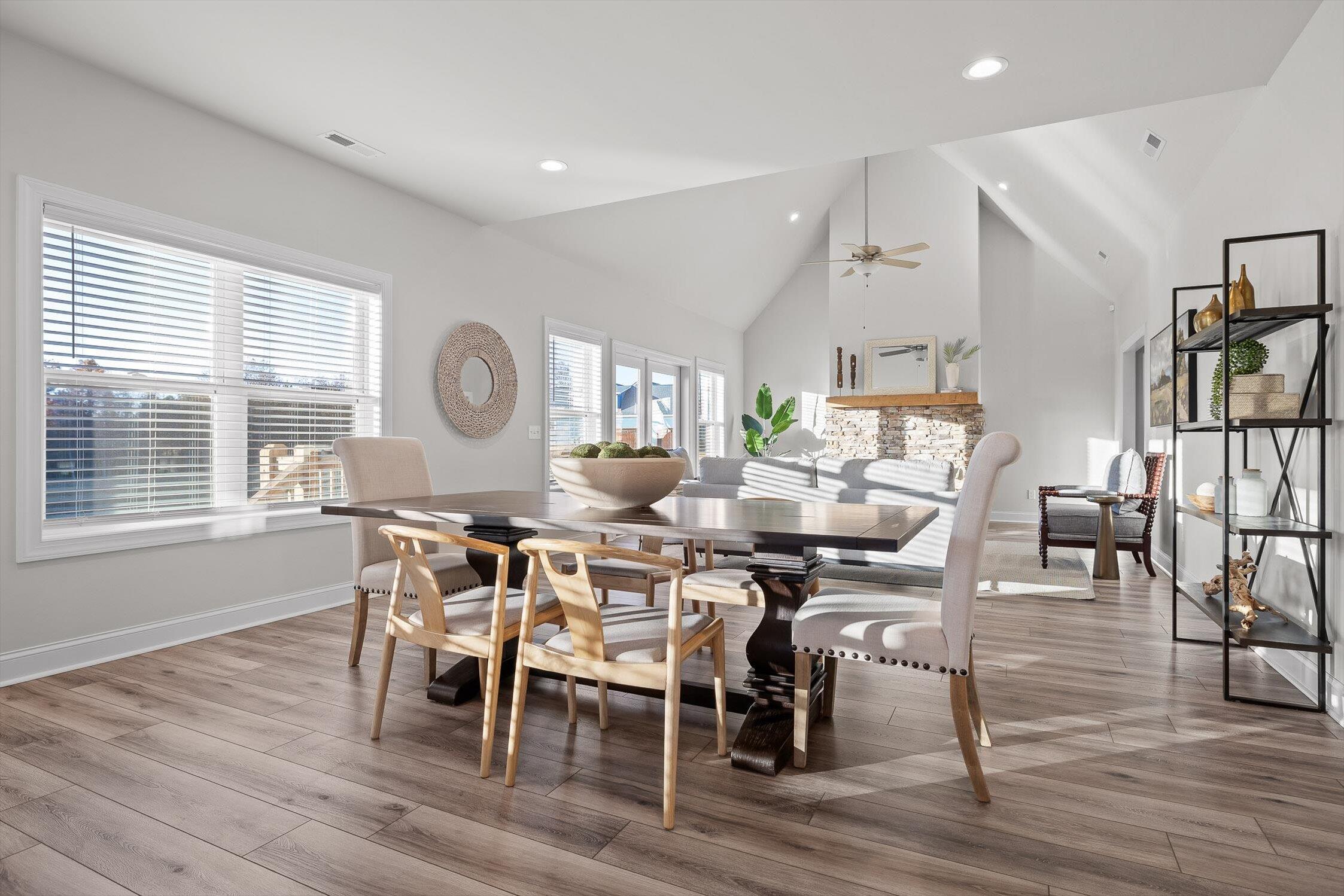 Jasper, Tennessee 37347, United States, 3 Bedrooms Bedrooms, ,2 BathroomsBathrooms,Residential,Active,243445