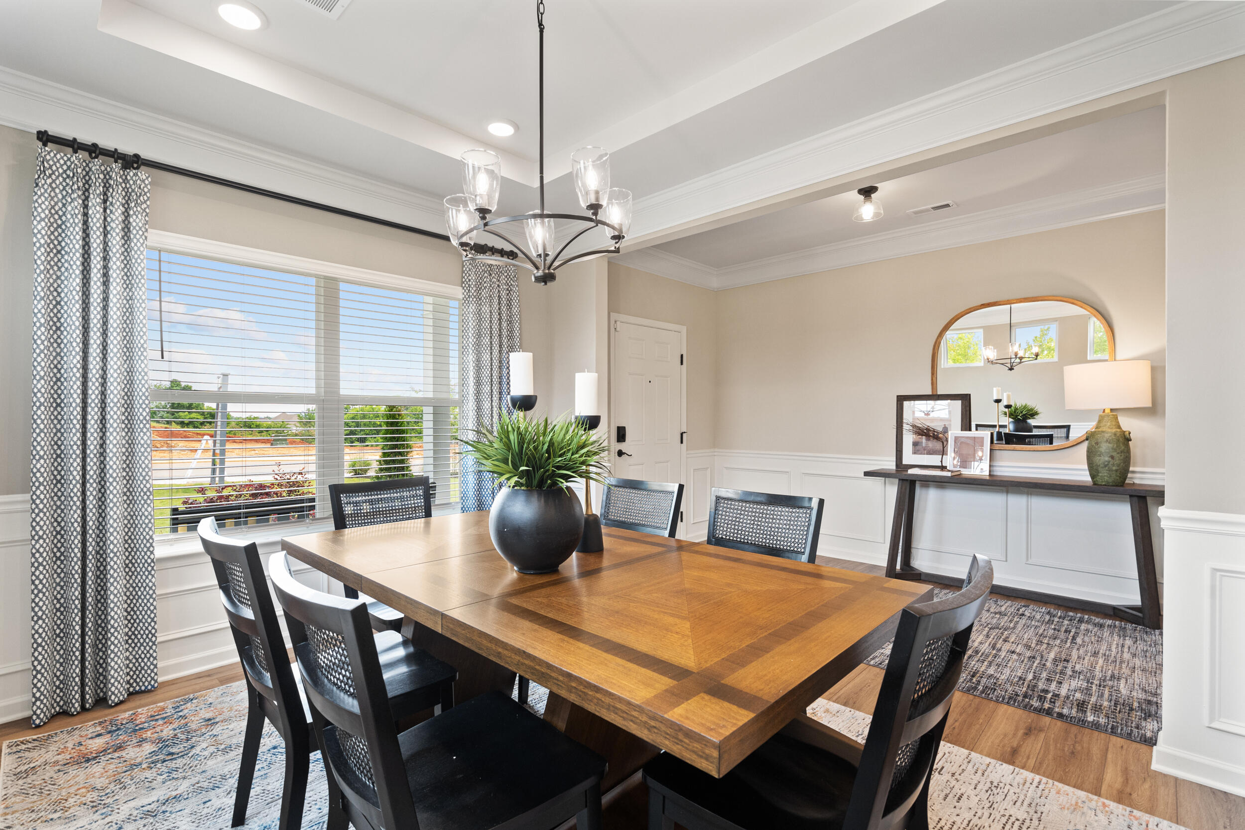 8226 Snowdrop Way
