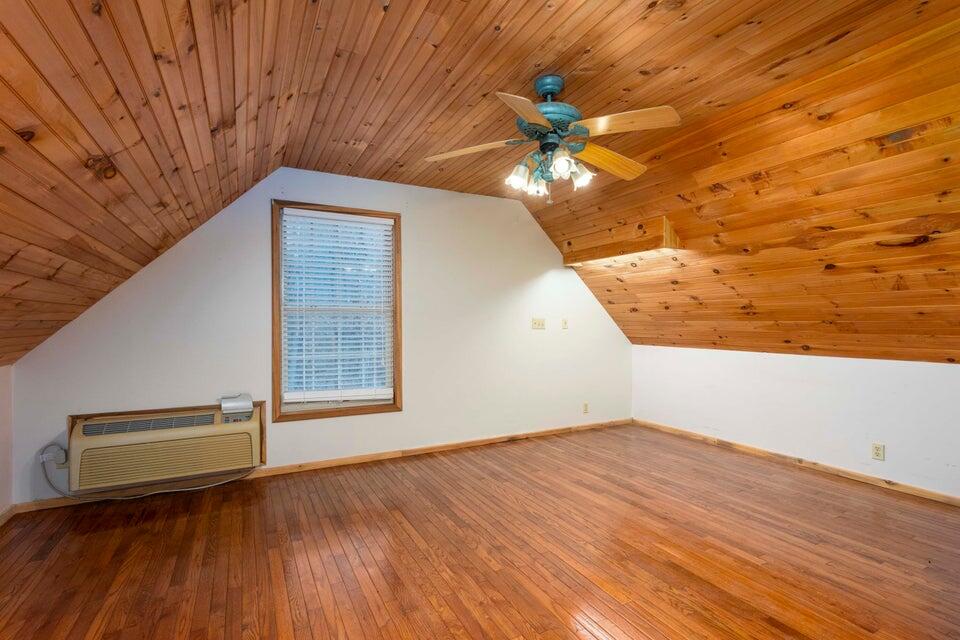 662 Dewind Drive, Pikeville, Tennessee image 29