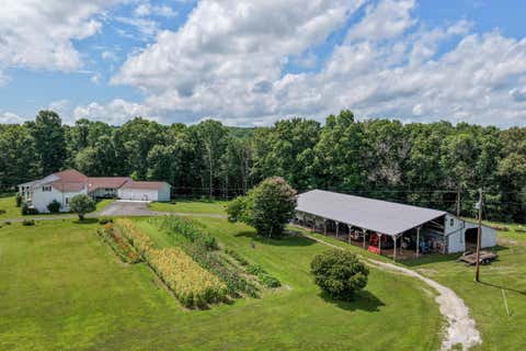 Photo of 7055 Mooneyham Lonewood Road, Spencer, TN 38585 (MLS # 1539407)