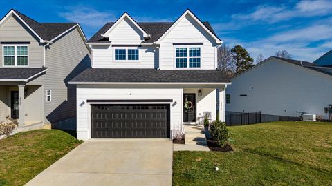 Photo of 4054 Inlet Loop, Chattanooga, TN 37416 (MLS # 1526630)