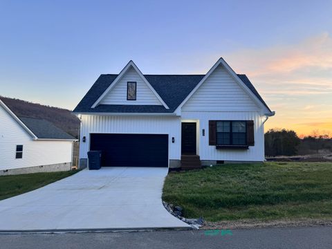 710 Sells Lane Trenton GA 30752