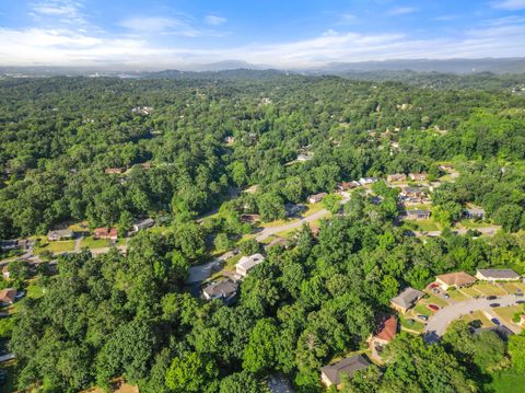 Tiny photo for 5227 Lawana Lane, Hixson, TN 37343 (MLS # 1519813)