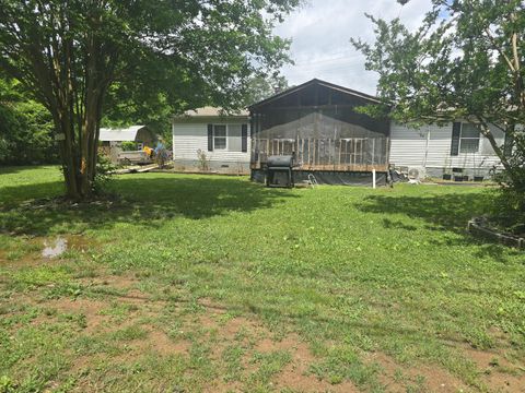 Photo of 689 Schmitt Road, Rossville, GA 30741 (MLS # 1535402)