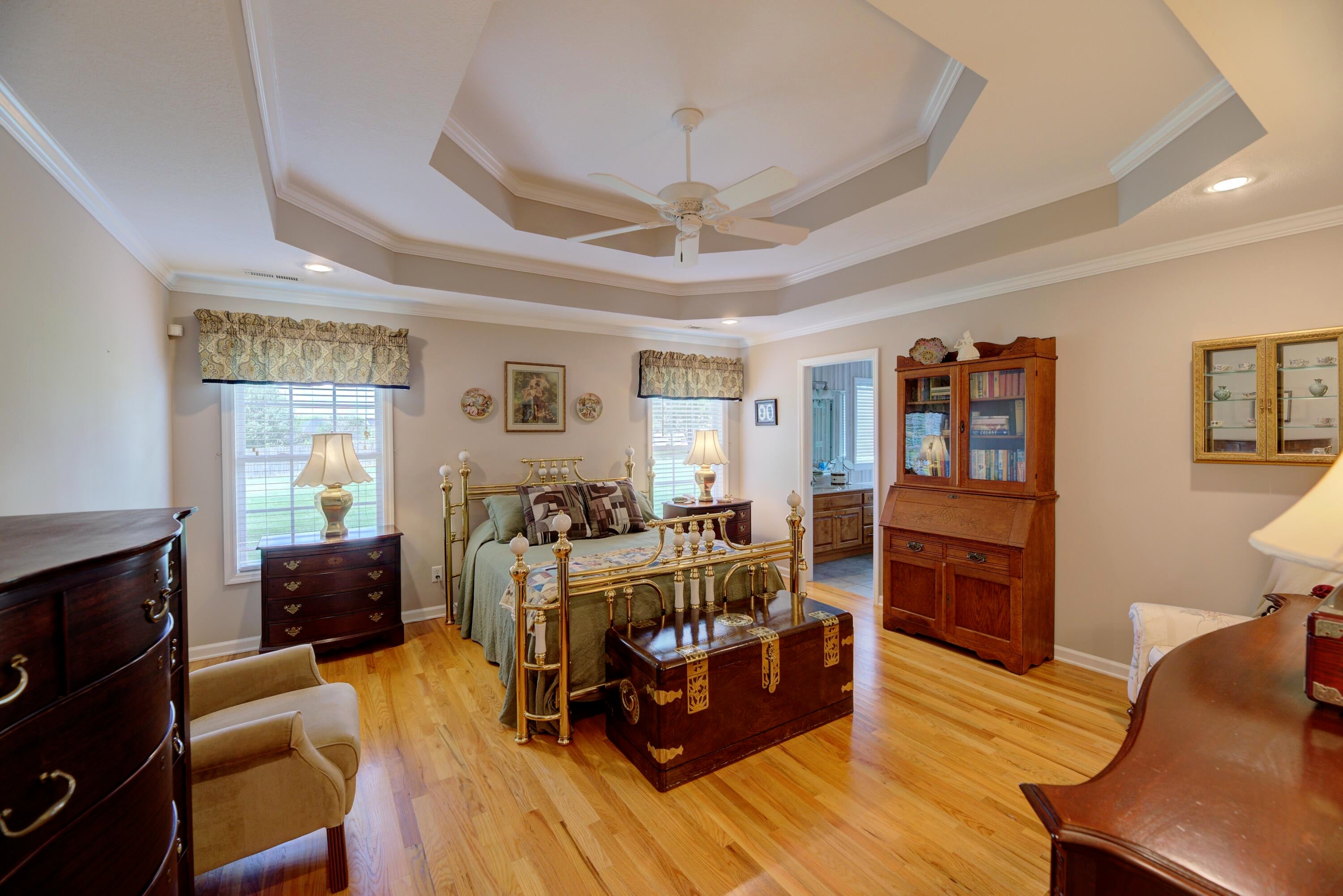 599 Cardinal Road
