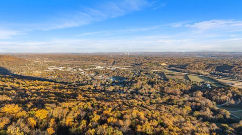 Photo of 974 Bluff Ledge Trail, Hixson, TN 37343 (MLS # 1503729)