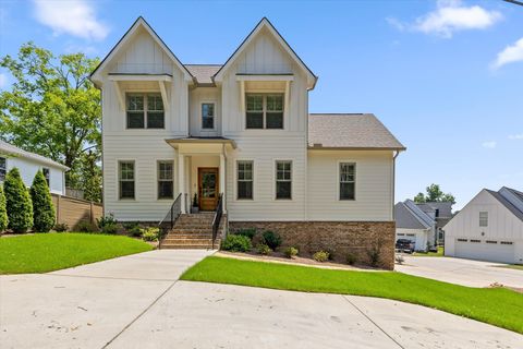 Photo of 1006 Fairmount Avenue, Chattanooga, TN 37405 (MLS # 1538154)