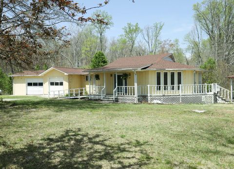 Photo of 30 Burnett Road, Gruetli Laager, TN 37339 (MLS # 1511115)