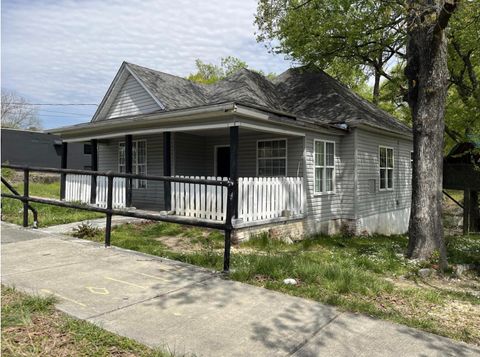Photo of 910 Lafayette Road, Rossville, GA 30741 (MLS # 1534494)