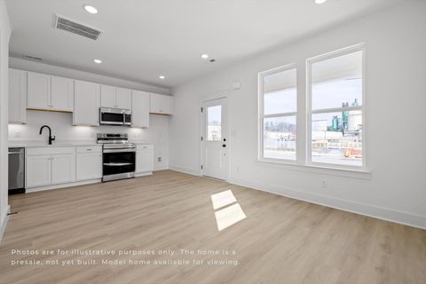 Tiny photo for 6373 Hodley Avenue, Chattanooga, TN 37410 (MLS # 1530371)