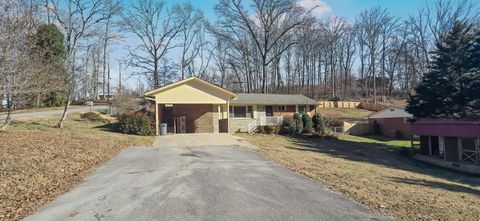 Photo of 328 N Dogwood Road, Powell, TN 37849 (MLS # 1525639) Photo of 328 N Dogwood Road, Powell, TN 37849 (MLS # 1525639)
