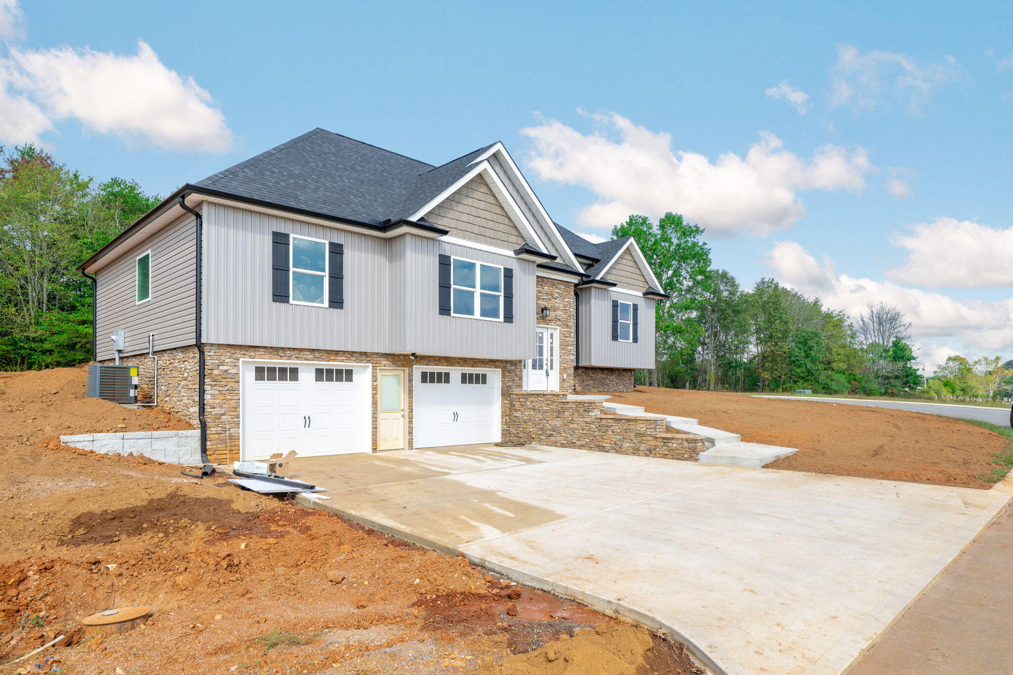 8052 Abraham Lane