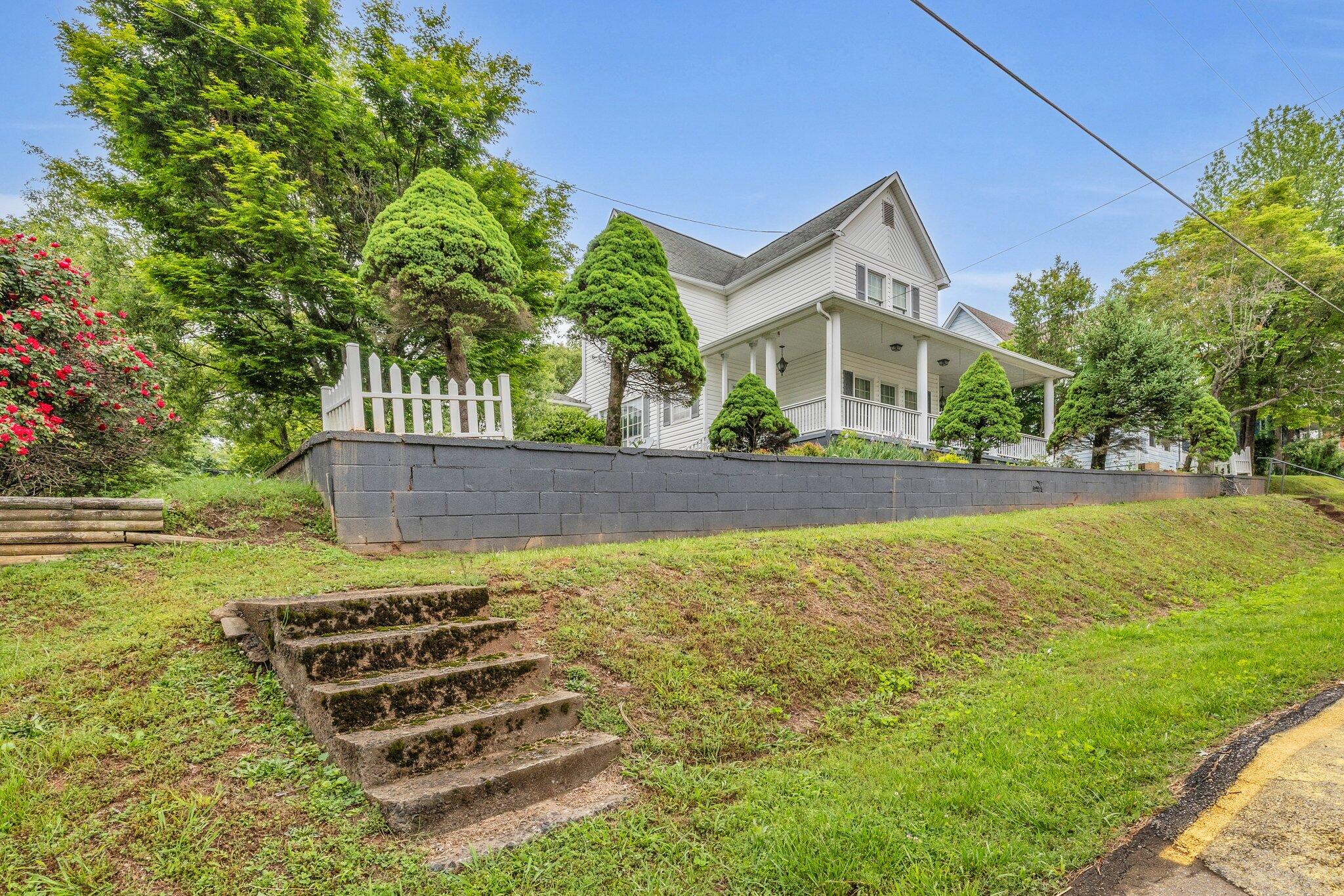 253 Main Street, Ducktown, Tennessee image 3
