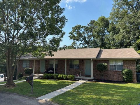 Photo of 6501 Ballard Drive, Chattanooga, TN 37421 (MLS # 1530617)