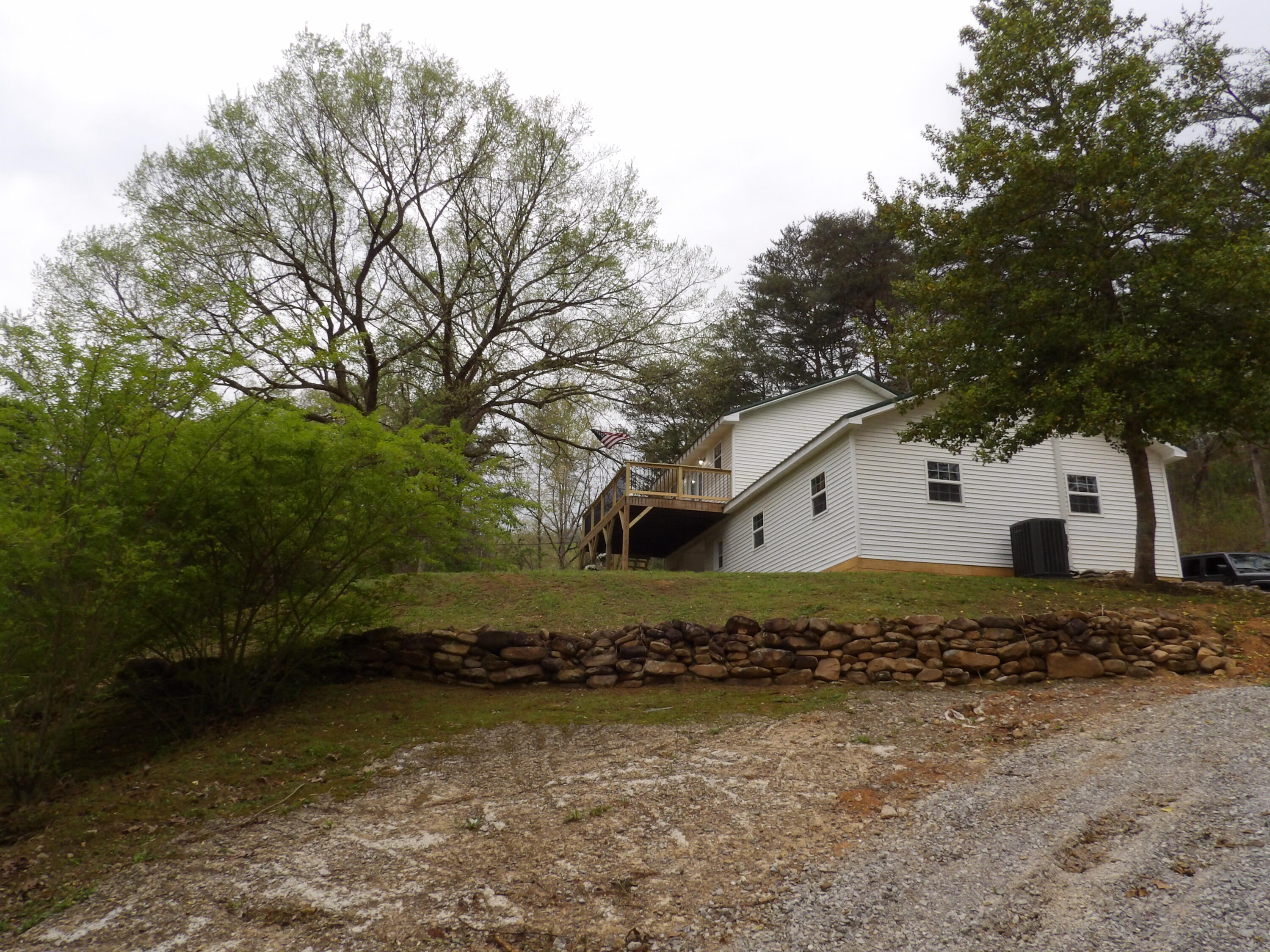 469 E Holland Road, Pikeville, Tennessee image 12