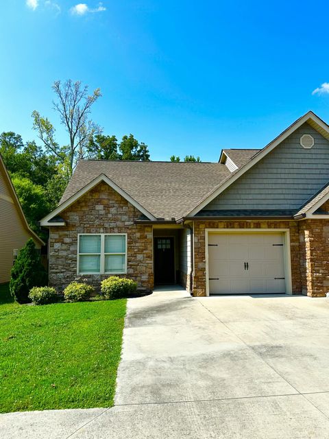 Photo of 83 Daybreak Drive, Rossville, GA 30741 (MLS # 1516238)
