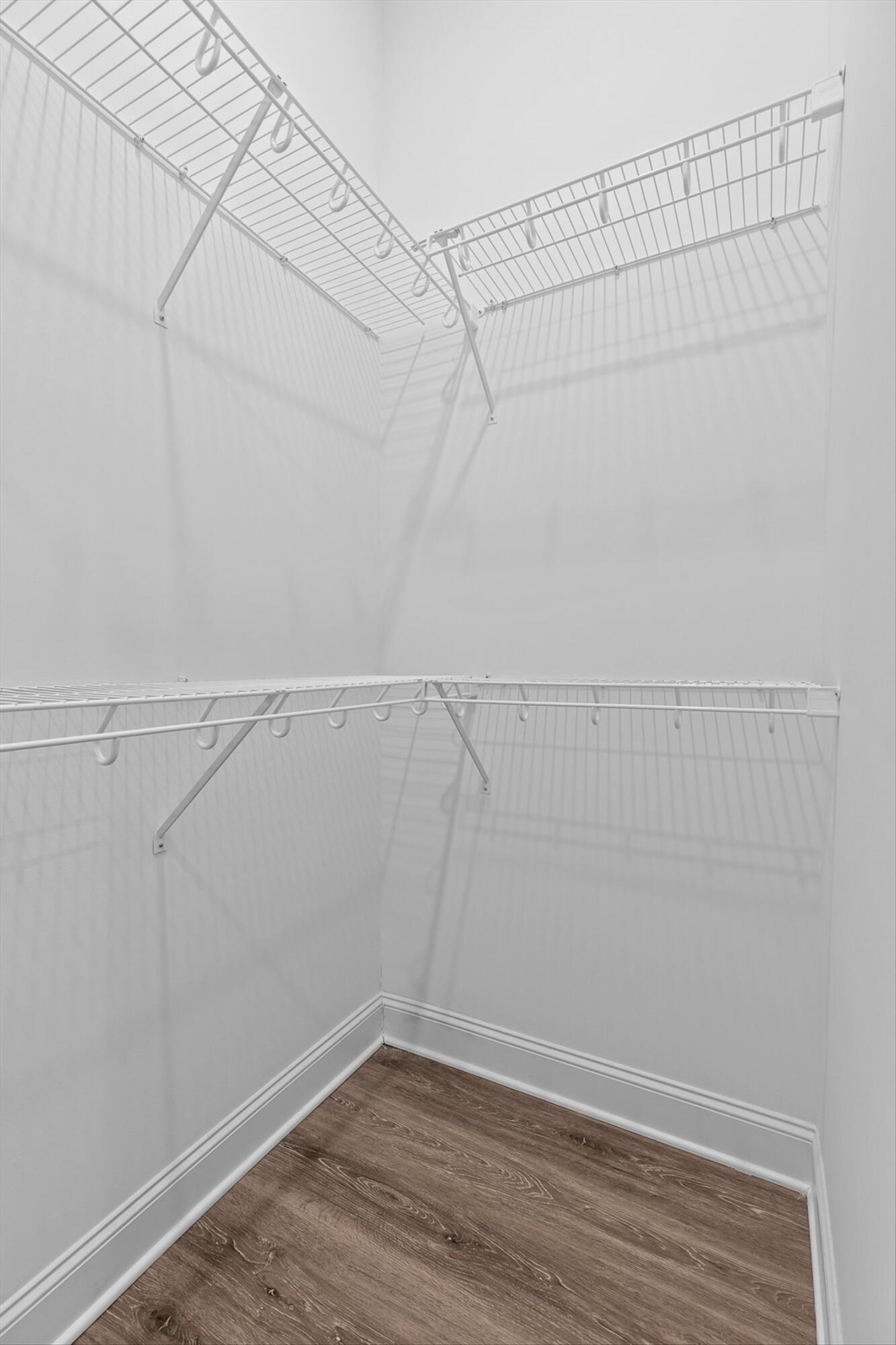 Chattanooga, Tennessee 37411, United States, 4 Bedrooms Bedrooms, ,3 BathroomsBathrooms,Residential,Active,208091