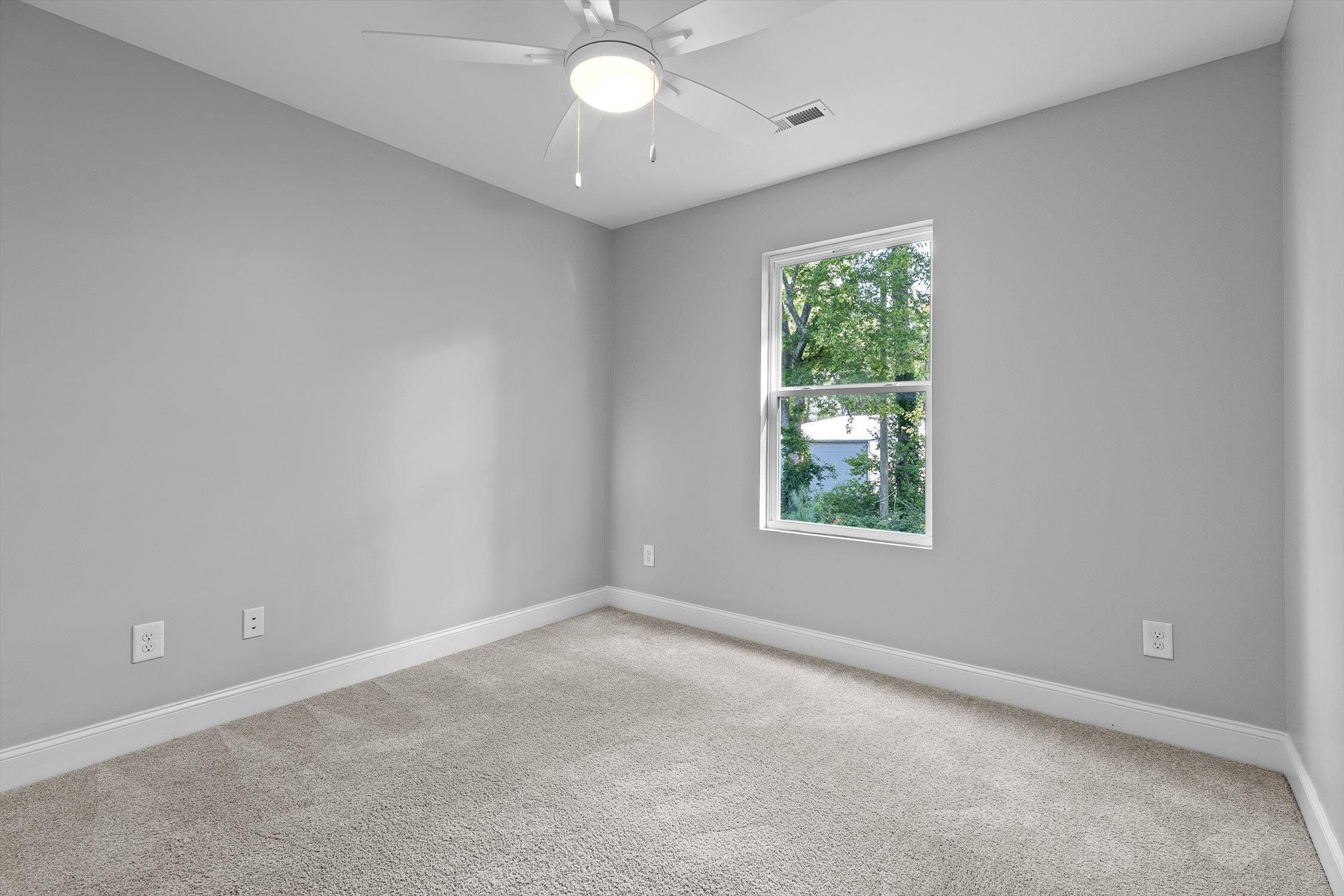 Chattanooga, Tennessee 37411, United States, 4 Bedrooms Bedrooms, ,3 BathroomsBathrooms,Residential,Active,208091