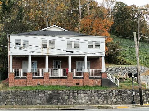 601 Chickamauga Avenue Rossville GA 30741